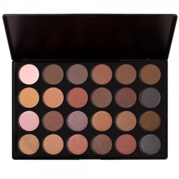 J. Cat Beauty 24 Eyeshadow Palette~Downtown LA - Picture 1 of 3